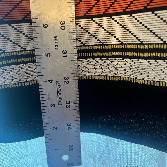 Zara Women's Geometric Tunic Dress
Metallic Gold Print Shift Tribal Raw Hem - Picture 4 of 5